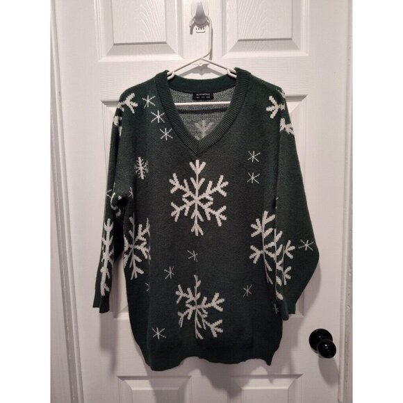 Bloomchic Women Sweater Size 12 Green‎ and White w/Snowflake Design - Picture 1 of 8